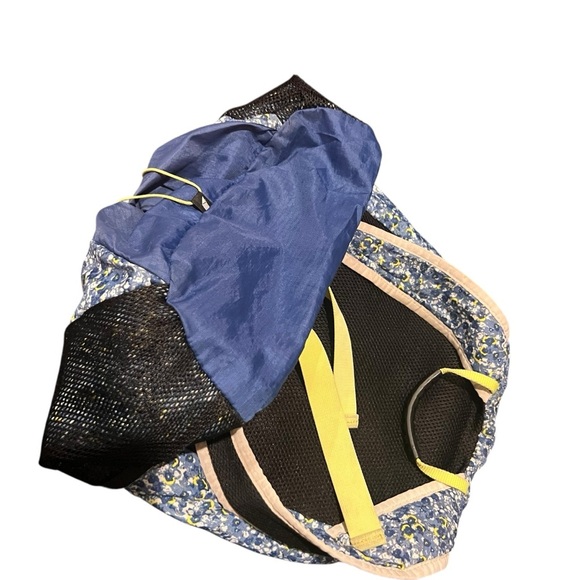 EDDIE BAUER STOWAWAY PACKABLE 20L BACKPACK - Picture 4 of 5